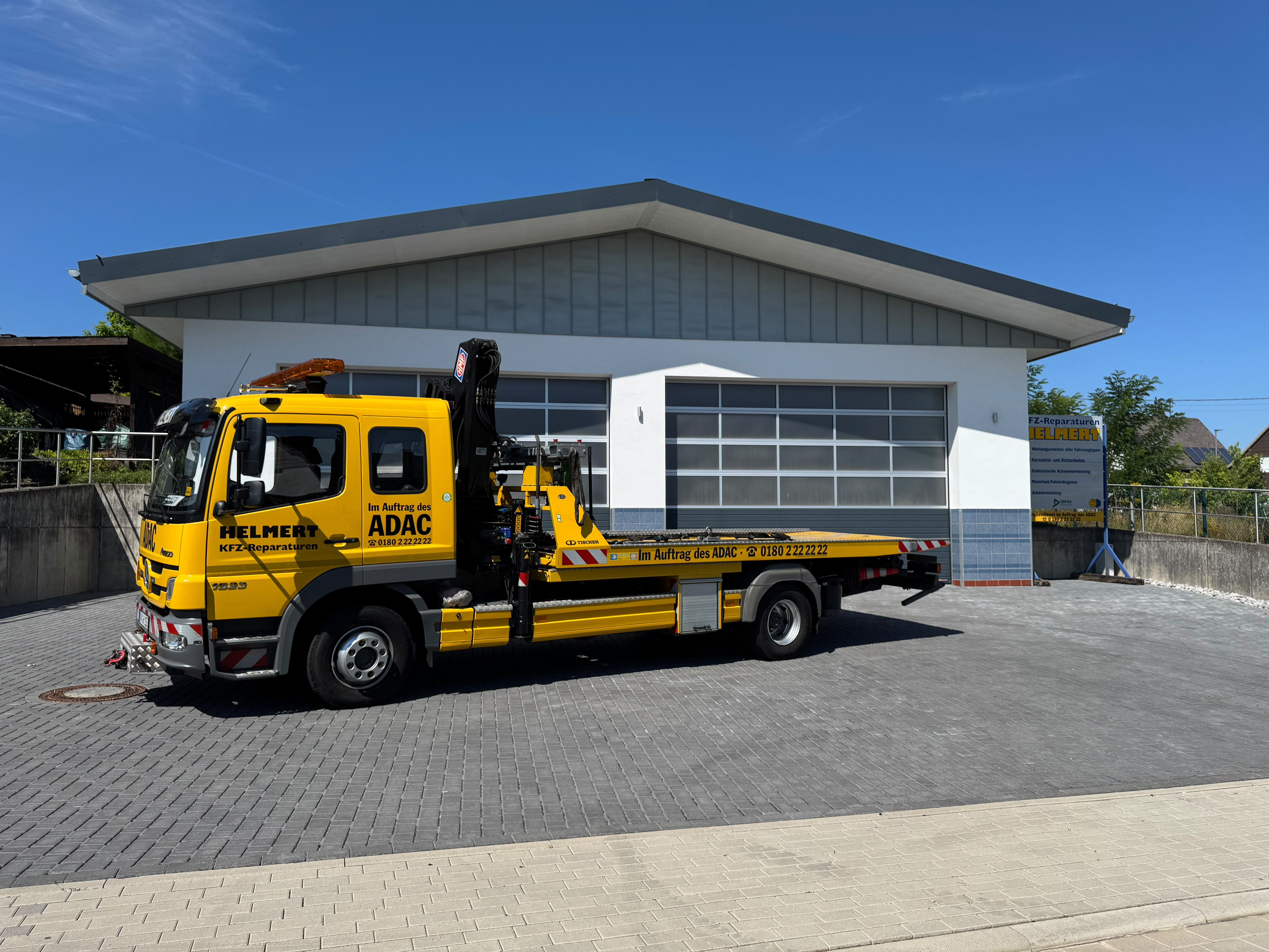 LKW Mercedes Kran Detail 1